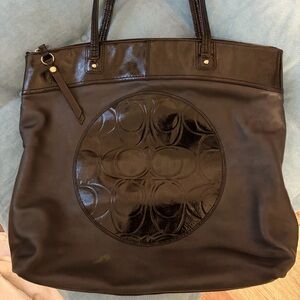 Coach Y2K Patent Leather Black Designer Tote Bag Purse w/ Purple Silk Lining